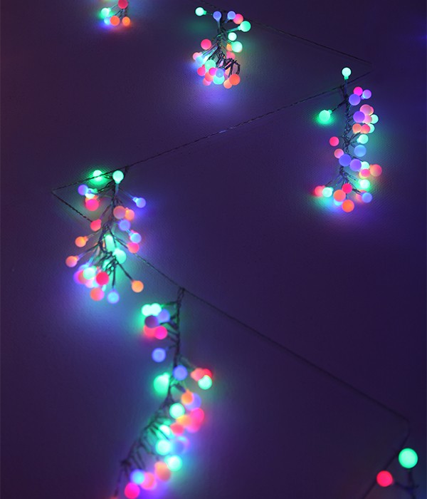 Качественная картинка Светодиодная гирлянда Laitcom "Грозди винограда", шарики 6х0,3m, IP54, 512 LED